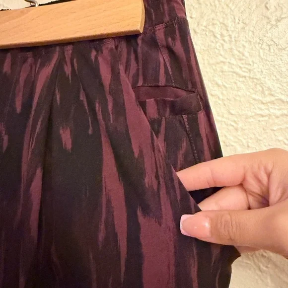 lululemon athletica Women's Joggers - Picture 4 of 8